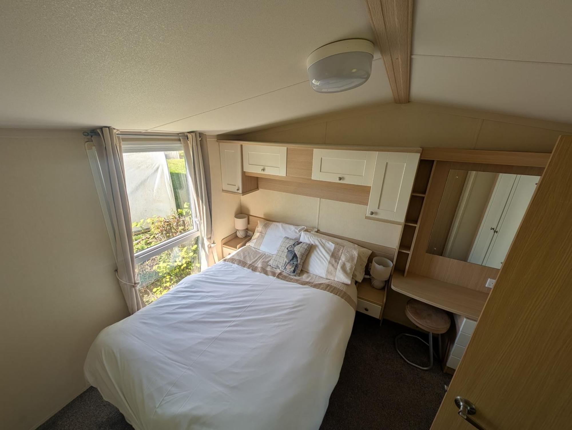 Red Squirrel Holiday Home In The Countryside, 10 Mins To Lligwy Beach Llandyfrydog Eksteriør bilde